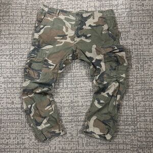 Baggy Camo Cargo 38x30 Pants